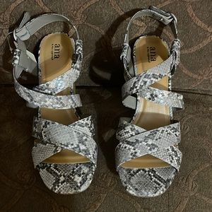 Women’s size 11 heels in grayish snake print